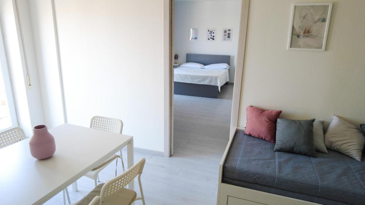 Sofita - Rooms & Apartment 圣亚加塔·迪·米利特 外观 照片